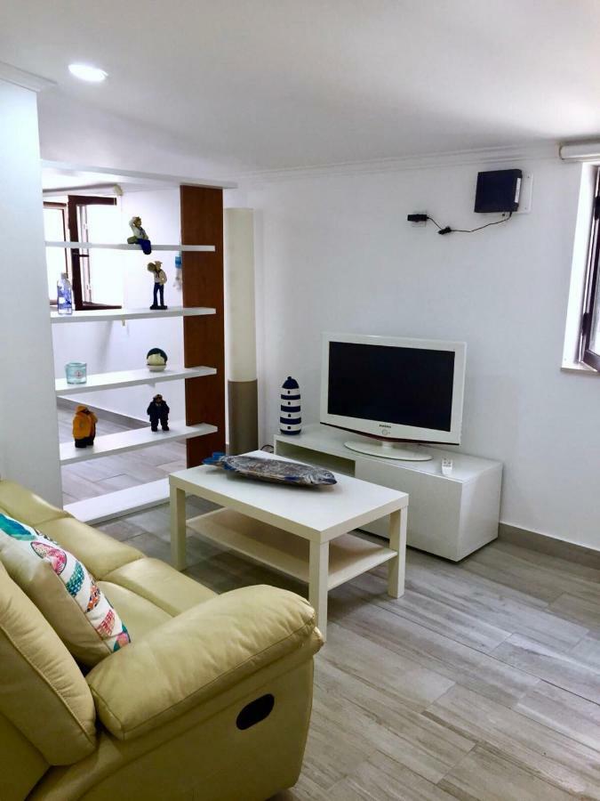 Flipflops Apartment Nazaré Esterno foto